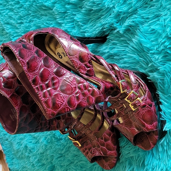 Steve Madden Shoes - Steve Madden Heels Size 8.5